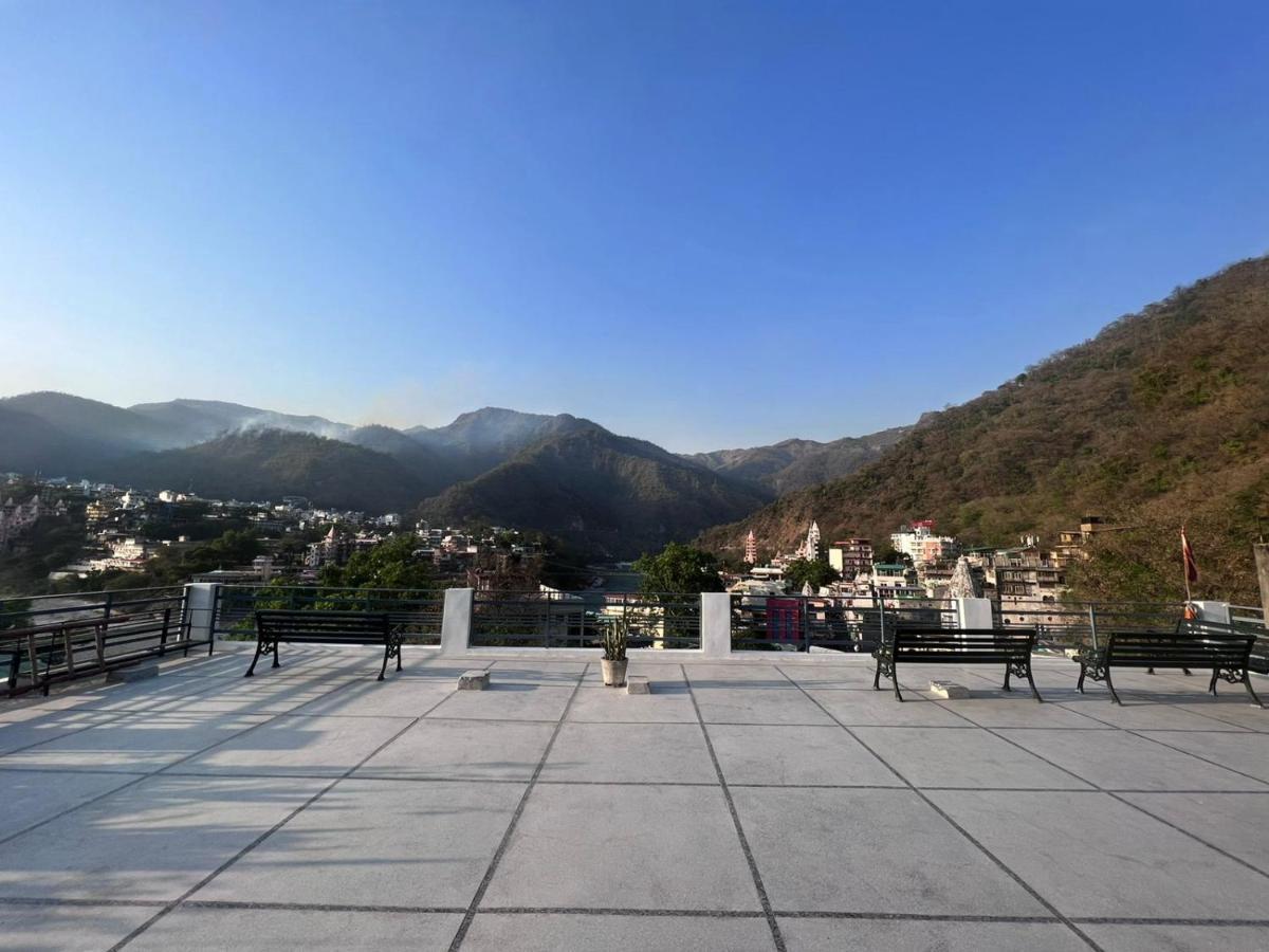 Hotel Manikut Rishīkesh Εξωτερικό φωτογραφία