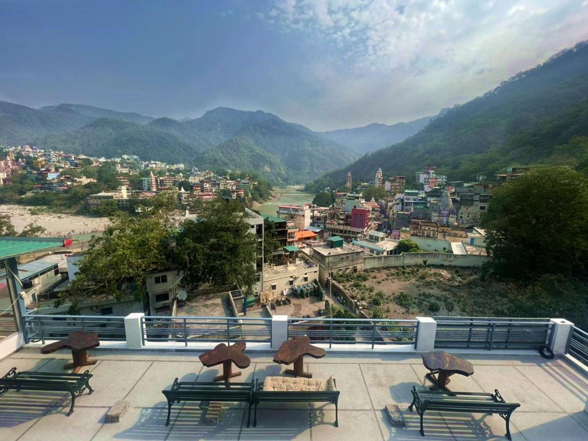 Hotel Manikut Rishīkesh Εξωτερικό φωτογραφία