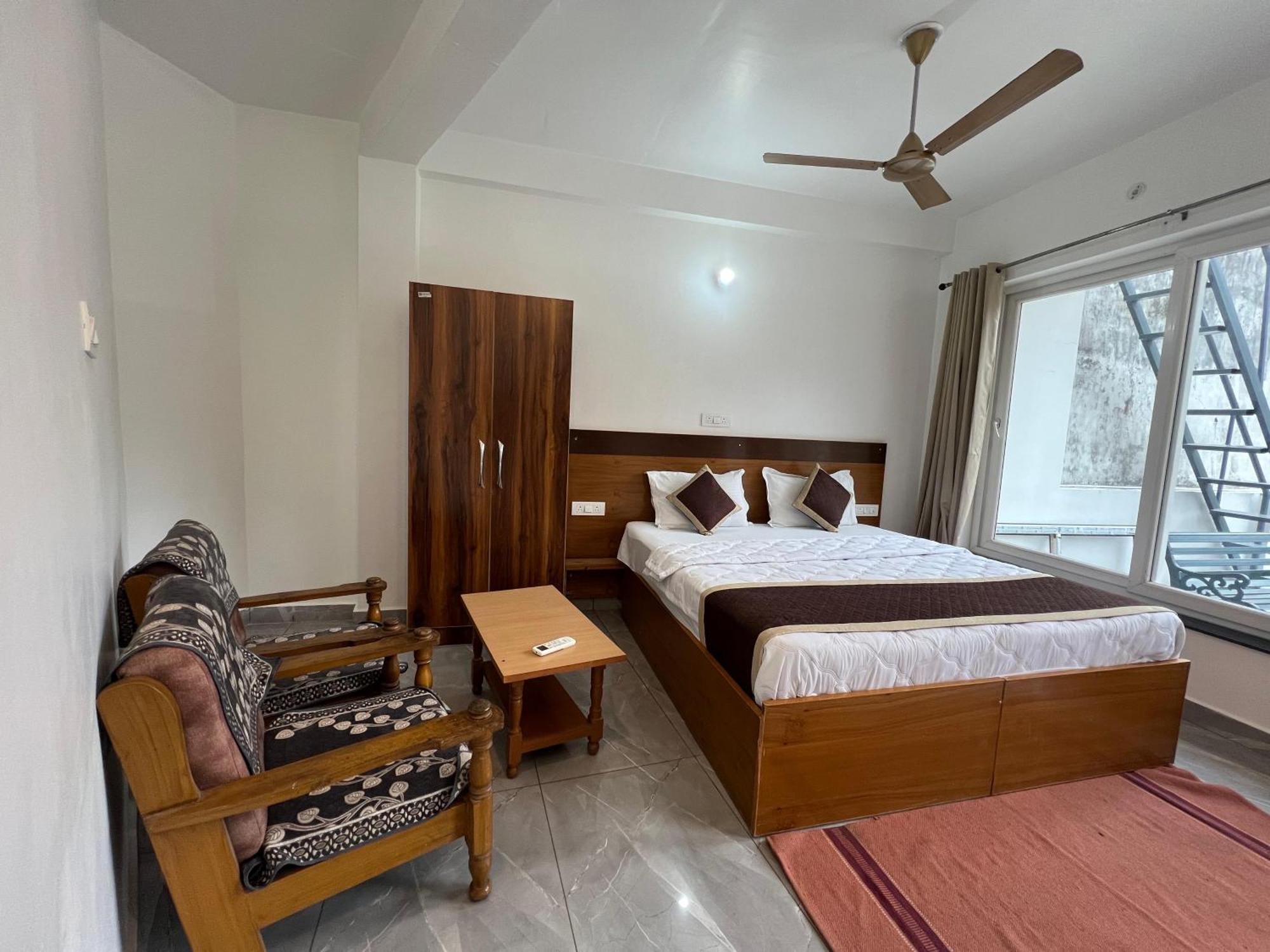 Hotel Manikut Rishīkesh Εξωτερικό φωτογραφία